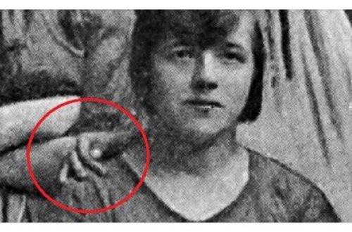 Bu qədim şəkilin sirri 1900-cü ildə görənləri şoka salır, tükləriniz biz-biz duracad--foto+sirr