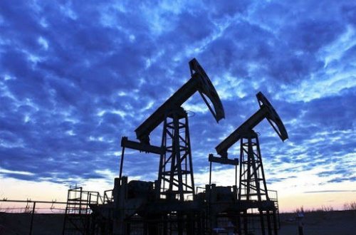 Мировые цены на нефть растут