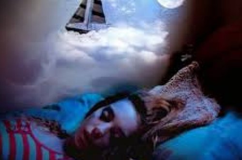 Ученые разгадали секрет, почему с возрастом люди реже видят сны