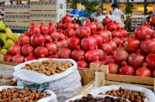 Azərbaycanda koronavirusa kütləvi yoluxmaya görə bağlanan bazar yenidən açıldı