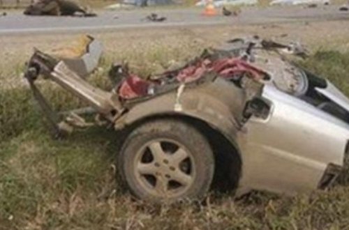 Polisin “Saxla” əmrinə tabe olmayaraq qaçan sürücünün törətdiyi dəhşətli qəzanın ANBAAN VİDEOsu