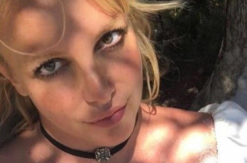 Бритни Спирс напугала поклонников загадочной подписью к снимку – ФОТО