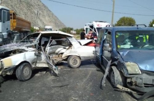 Dəhşətli qəza təhlükəsizlik kameralarına düşdü – ANBAAN VİDEO