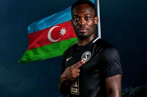 Əfsanəvi futbolçu Azərbaycanla bağlı paylaşım etdi - FOTO