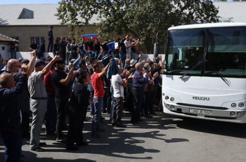 Hərbi vəzifəlilərin səfərbərlik üzrə yola salınmasına başlanıldı - RƏSMİ