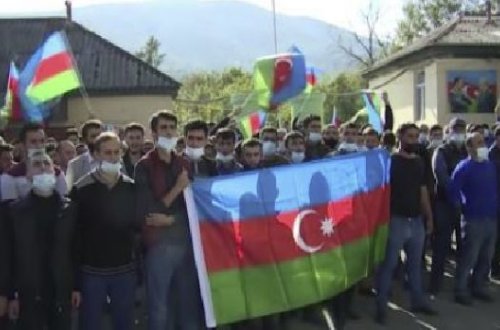 Lerik könüllülərini cəbhəyə yola salır - VİDEO