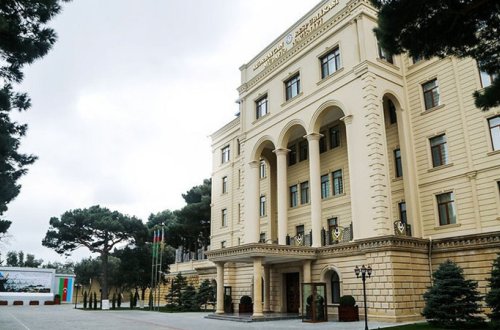 Müdafiə Nazirliyi döyüşlərə qatılmaq istəyən könüllülərə müraciət etdi