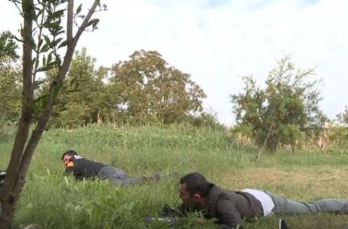 Ermənilər cəbhə bölgəsində çəkiliş aparan jurnalistləri atəşə tutdular - VİDEO