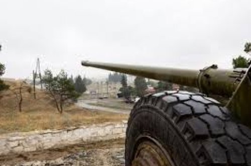 Düşmənin atdığı artilleriya mərmisi Bərdədə çörək zavodunun yaxınlığına düşüb - VİDEO