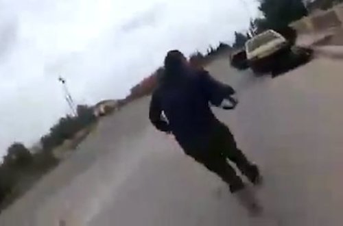 Азербайджанские фотографы под обстрелом на передовой - ВИДЕО