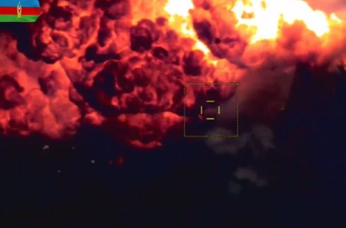 Наша армия точным огнем уничтожает боевую технику противника - ВИДЕО