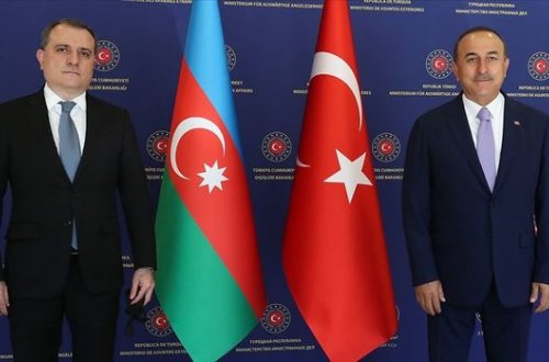 Mövlud Çavuşoğlu Ceyhun Bayramova zəng etdi - YENİLƏNİB