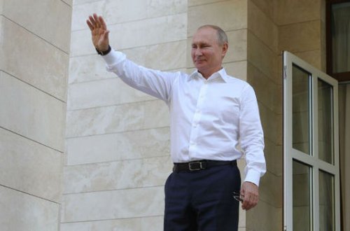 Putin nəvələrinin ona verdiyi hədiyyələrdən danışdı