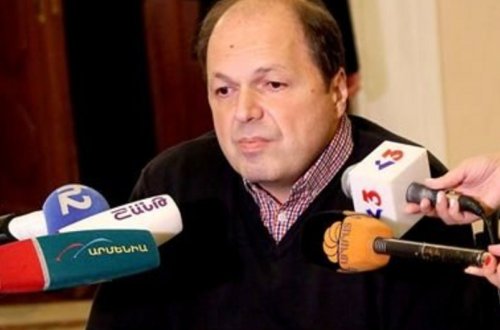 Ermənistanda yaralı hərbçilərə əlil arabaları və qoltuqağacı verilmir