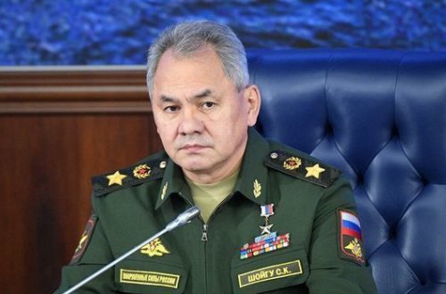 Шойгу провел переговоры с коллегами из Азербайджана и Армении