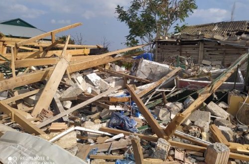 Ermənilər Tərtərin mərkəzinə raket atdı: Ticarət mərkəzi dağıldı - FOTO