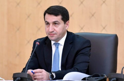 Prezidentin köməkçisindən Paşinyana CAVAB