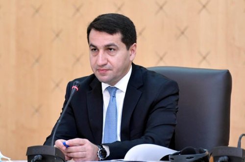 Hikmət Hacıyev Paşinyanı Səddam Hüseynlə müqayisə etdi - FOTO