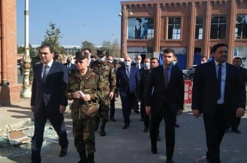 Nazirdən Gəncənin düşmən hücumuna məruz qalması ilə bağlı ilk AÇIQLAMA