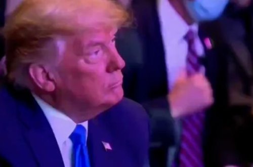 Tramp kilsədə ianə verdi - VİDEO