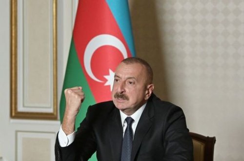 Prezident: “Düşmənin başını yaran yumruğumuz bizim birliyimizdir, məqsədyönlü fəaliyyətdir”