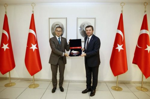 Ramil Həsənin rəhbərlik etdiyi YAP nümayəndə heyəti Türkiyə Xarici İşlər Nazirliyində görüş keçirib - FOTOLAR