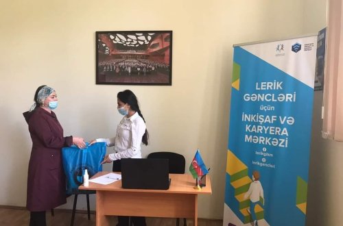 Qazax, Lerik və Lənkəran sakinləri humanitar yardım aksiyasına qoşulmağa başlayıblar - FOTOLAR