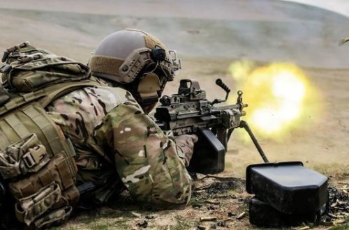 Азербайджанский военнослужащий, уничтоживший артиллерийские установки врага - ВИДЕО