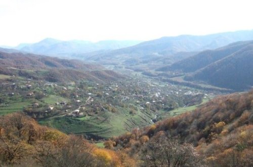 Милли Меджлис одобрил переименование освобожденного от оккупации села Венг в Чинарлы