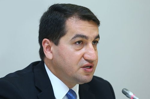 Hikmət Hacıyev: “Bu qədər insanı öldürməyi inkar etmək şərəfsizlikdir”