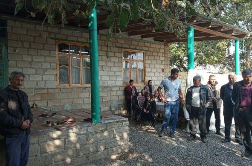 Bərdədə həlak olan yeddi yaşlı Aysu dəfn olunub - YENİLƏNİB + FOTO