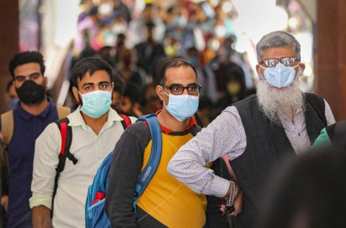 Hindistanda COVID-19-a yoluxanların sayı 8 milyonu ötüb