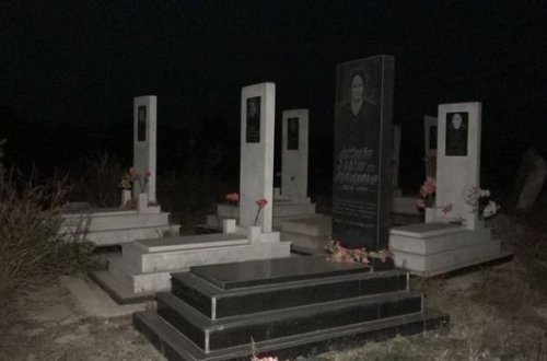 Düşmən gecə saatlarında qəbiristanlıqları hədəfə alıb - VİDEO