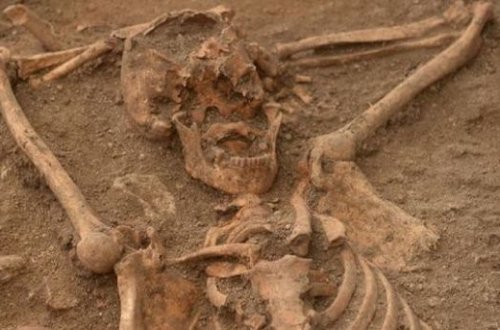 Ruandada 5 min nəfərlik kütləvi məzarlıq tapıldı