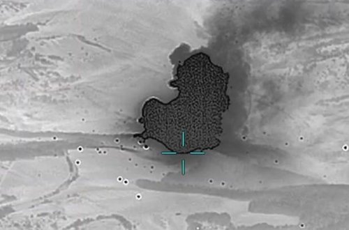 Ordumuzdan sarsıdıcı zərbə: Düşmənin raket-artilleriya silahları anbarı məhv edildi - VİDEO