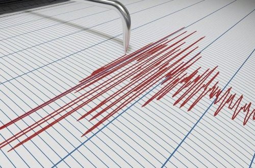 İzmirdə güclü zəlzələ olub