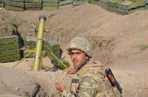 Düşmənin minaatan bölməsini, şəxsi heyət və texnikasını məhv edən hərbçimizi tanıyaq - VİDEO