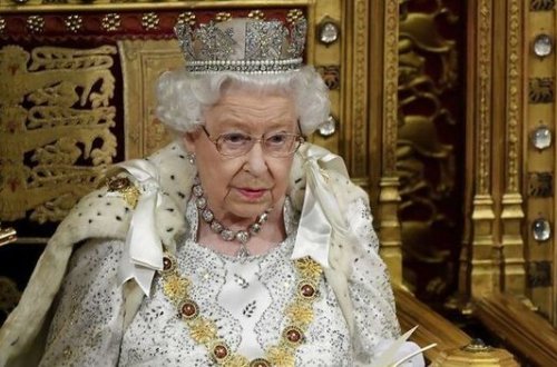 Kraliça II Elizabet 95 yaşında taxtdan gedəcək