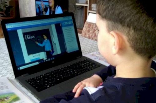 Azərbaycanda bu gündən onlayn dərslərin keçirilməsinə başlanıldı