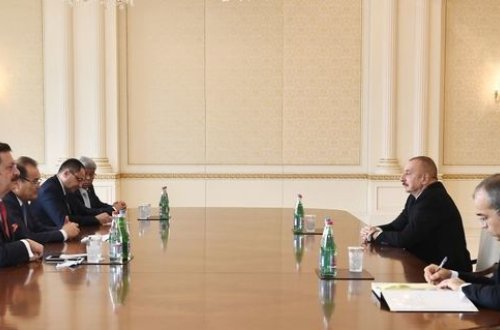 Президент Ильхам Алиев провел ряд встреч