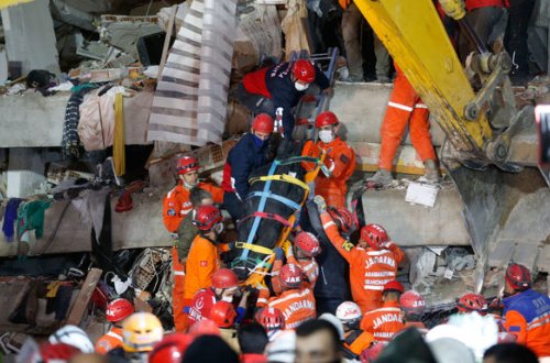 Число жертв землетрясения в Измире достигло 83 - ОБНОВЛЕНО