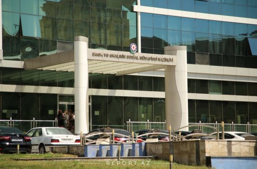 Məşğulluq Agentliyindən əcaib tender: Binalarında bayraq əks olunmasına 35 min manat gedəcək