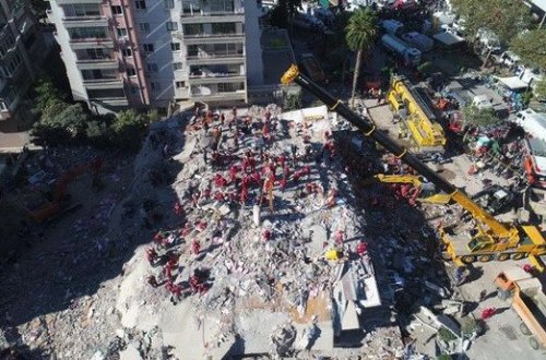 İzmir zəlzələsində həlak olanların sayı 100-ə çatdı – YENİLƏNİB + VİDEO