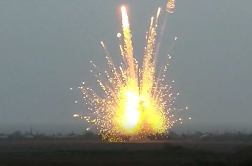 Düşmənin atdığı ağ fosfor tərkibli top mərmiləri və raket aşkarlandı - FOTO