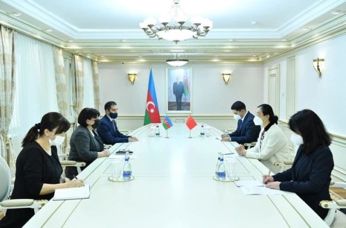 Sahibə Qafarova Çinin Azərbaycandakı səfiri Quo Minlə görüşüb