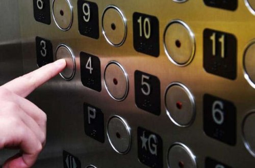 Bakıda səkkiz nəfər köməksiz qaldı