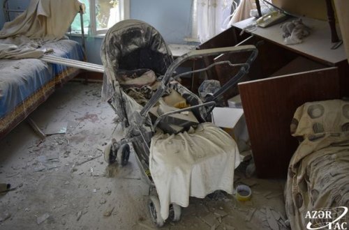 Düşmən təcavüzündən xarabalığa dönən Qaradağlı - FOTOREPORTAJ