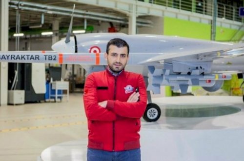 Bayraktar Azərbaycan xalqını təbrik etdi - Foto