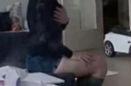 Evə gizli kamera qoyan qadın dəhşətə gəldi - Ərindən gözlənilməz hərəkət - FOTO