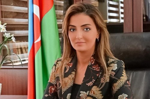 Dünyanın nüfuzlu qadın siyasətçiləri bir arada